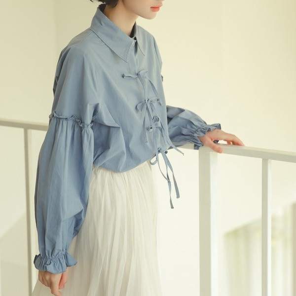 Stílusos női ing széles modell fűzős