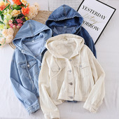 Naiste vabaaja kapuutsi ja nööpidega teksajakk