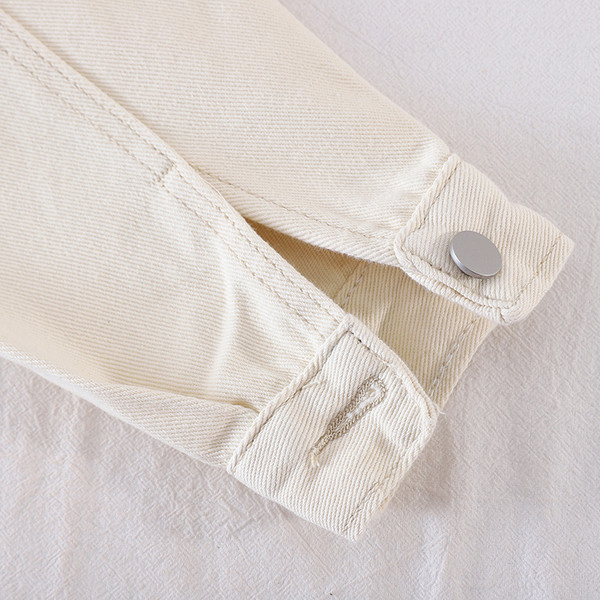 Naiste vabaaja kapuutsi ja nööpidega teksajakk