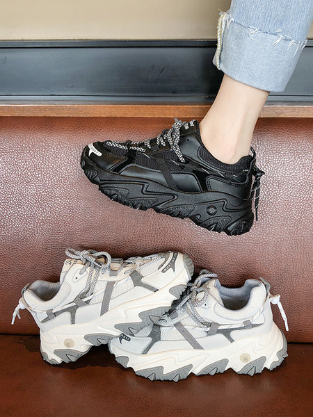 Ženske sportske tenisice s visokim grubim potplatom