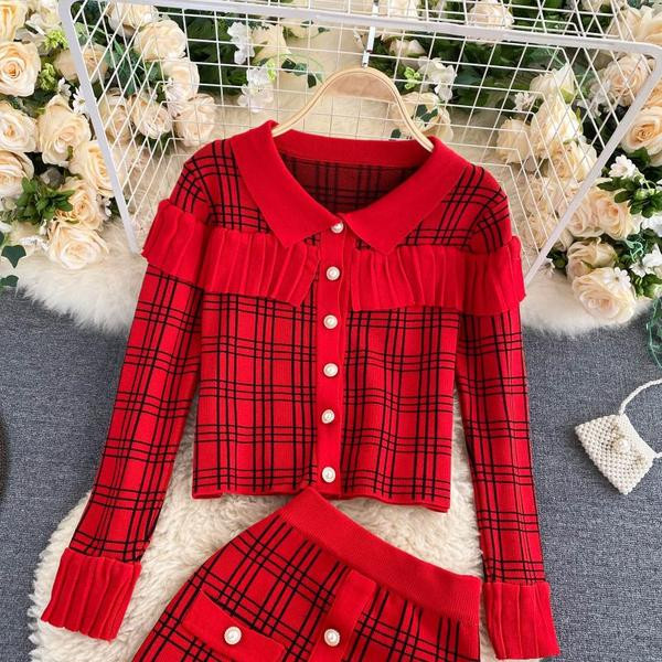 Ρετρό στυλ  γυναικείο σετ - φούστα και ζακέτα