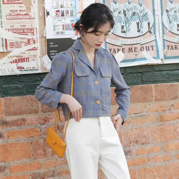 Ženska ležerna karirana košulja s gumbima