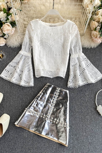 Női szoknya szett gyöngyökkel és csipkeblúzzal