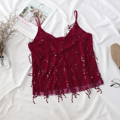 Moodne litrite ja õhukeste rihmadega naiste topp