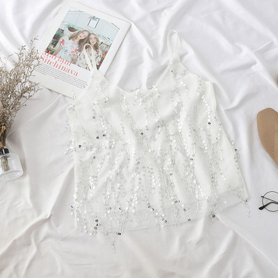 Moodne litrite ja õhukeste rihmadega naiste topp