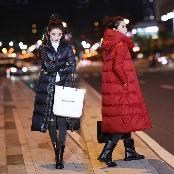 Jelenlegi női kabát kapucnival - hosszú modell