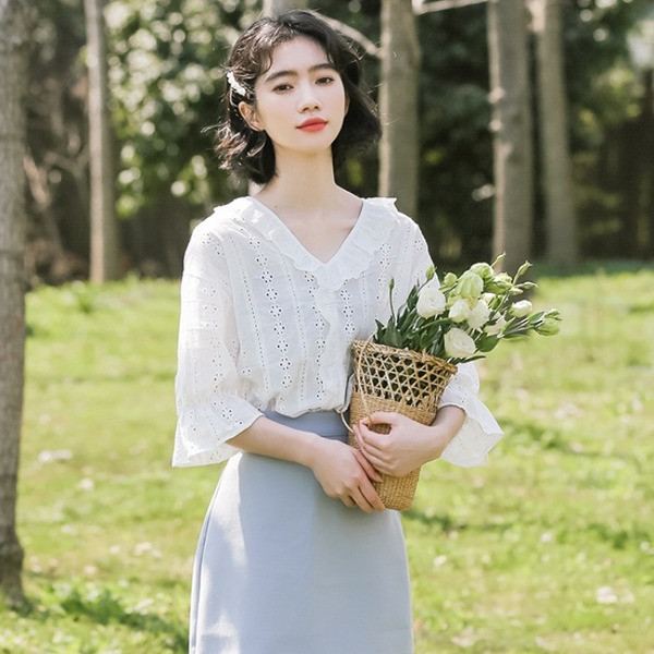 Moodne tikandiga ja 3/4 varrukatega naiste särk