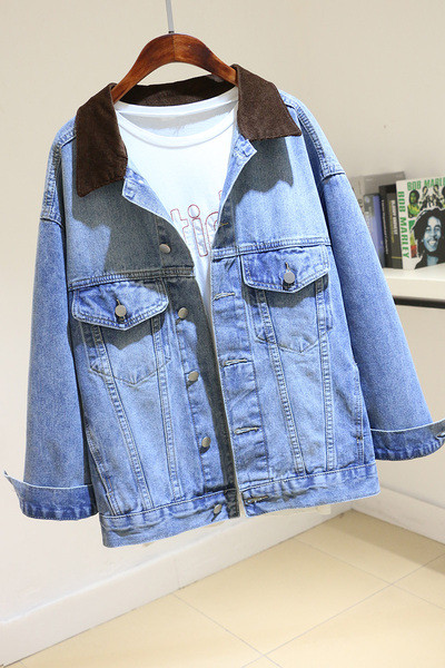 Φαρδύ μοντέλο γυναικείο τζιν μπουφάν με γιακά
