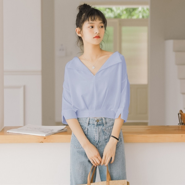 Moodne naiste lühike särk spits kaelusega tavaline mudel