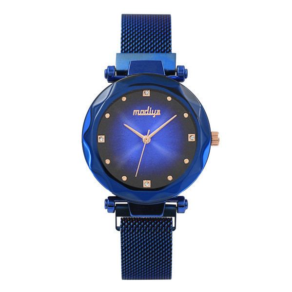 Modern női karóra mágneses szíjjal