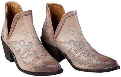 Sieviešu smaila modeļa zābaki ar izšuvumu