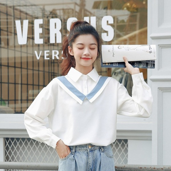 Ležerna ženska košulja s klasičnim ovratnikom i dugim rukavima