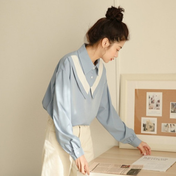 Ležerna ženska košulja s klasičnim ovratnikom i dugim rukavima