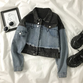 Kéttónusú farmerdzseki gallérral és zsebekkel