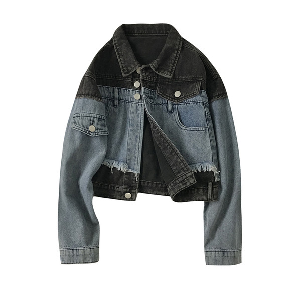 Kéttónusú farmerdzseki gallérral és zsebekkel