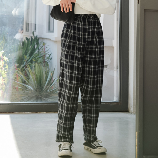 Alkalmi női kockás nadrág széles modell