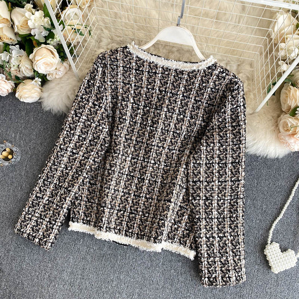 Ретро дамско късо палто с овално деколте