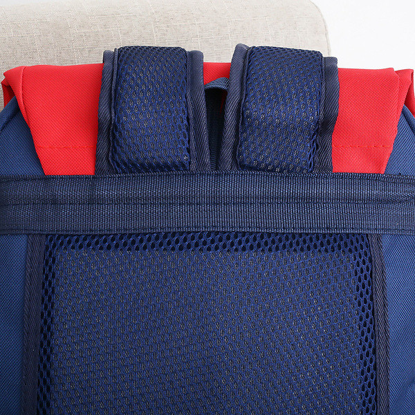 Iskolai hátizsák elülső zsebbel, alkalmas lányoknak és fiúknak