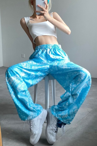 Női aktuális széles, hosszú nadrág, magas derékkal