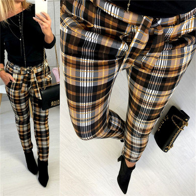 Aktuális női hosszú kockás nadrág egyenes modell