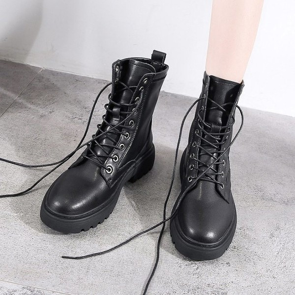 Bőr női téli csizma