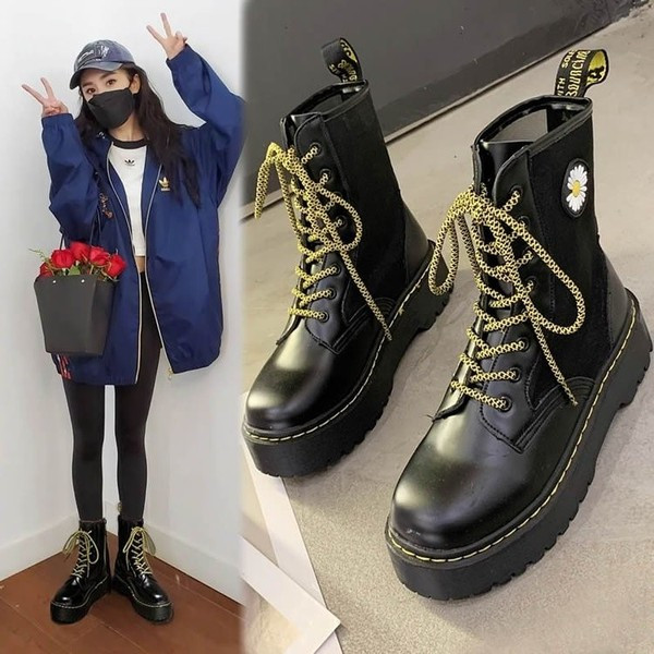 Hitid kõrge talla ja värviliste paeltega naiste nahksaapad