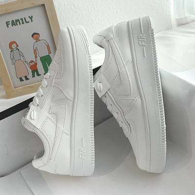 Alkalmi női tornacipő fűzővel, lapos talppal több színben