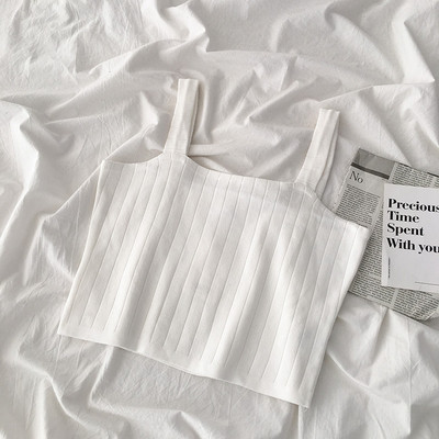 Napi rövid női akasztófelső vékony pánttal