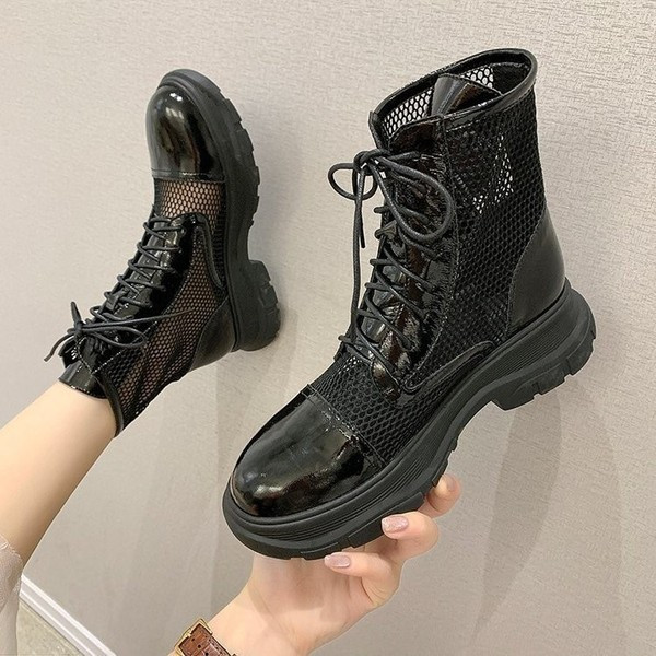 Női lakkbőr csizma hálóval