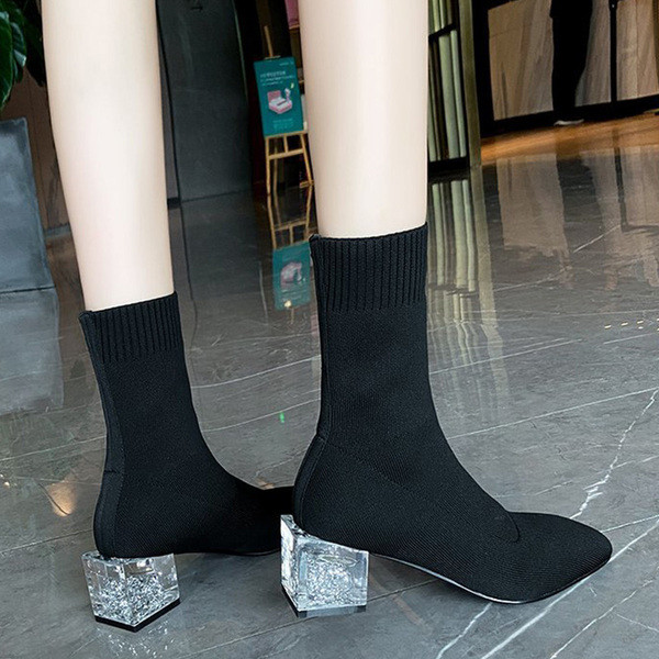 Kahes värvitoonis läikiva kontsaga naiste vabaajasaapad uus mudel