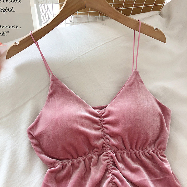 Bársony női felső vékony pánttal