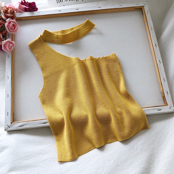 Modern felső egy pánttal