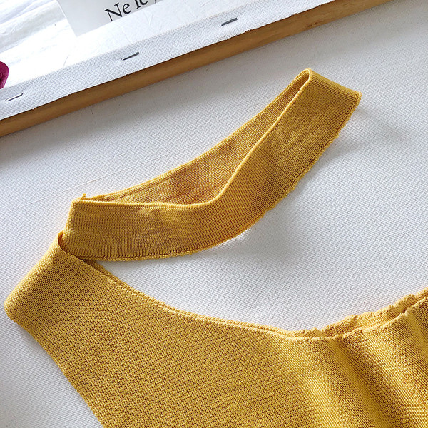 Modern felső egy pánttal