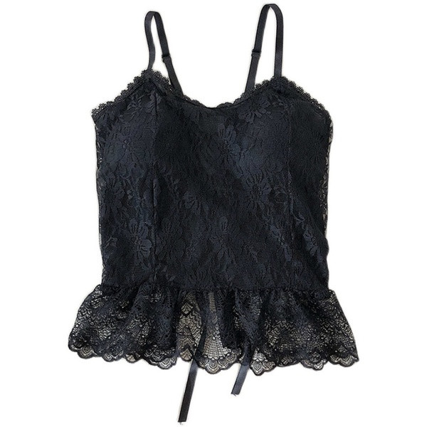 Csipke felső vékony pántokkal