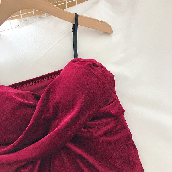 Bársony felső vékony pántokkal