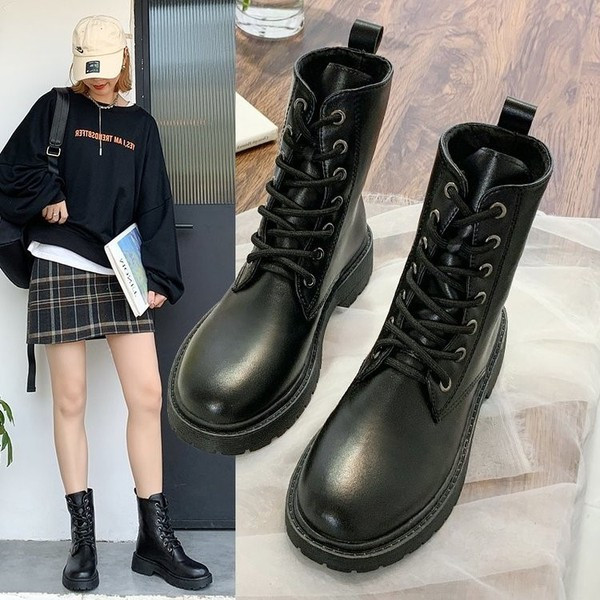 Naiste moodsad mustad ökonahast saapad