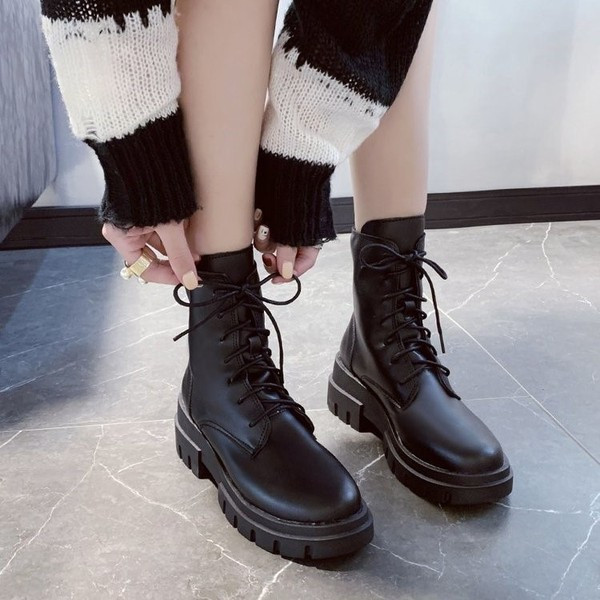 Női bőr őszi-téli csizma