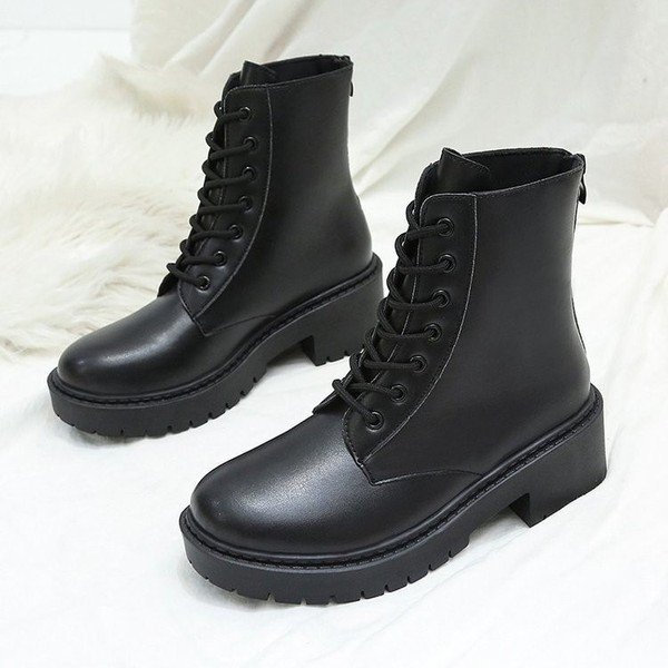 Modern női téli fekete csizma