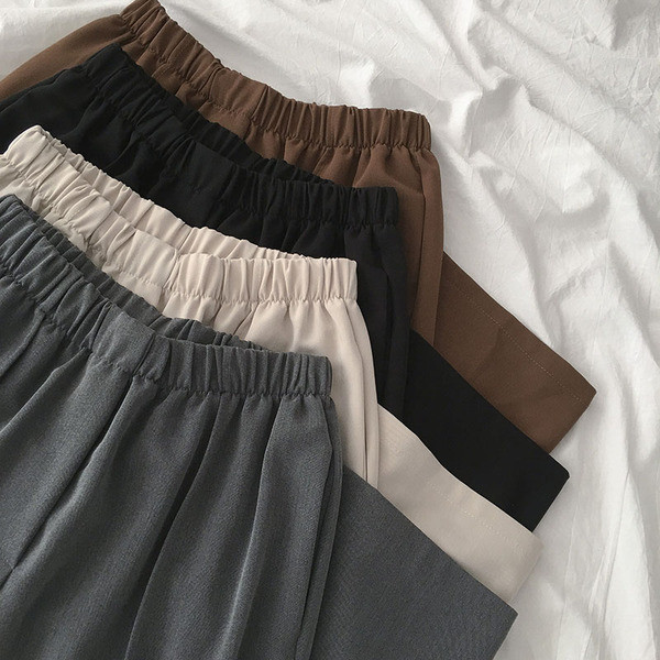 Széles női nadrág elasztikus derékkal