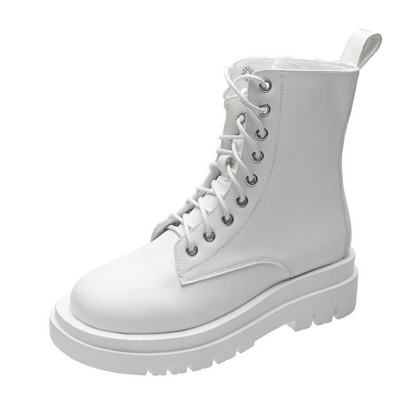 Öko bőrből készült modern női csizma - klasszikus modell