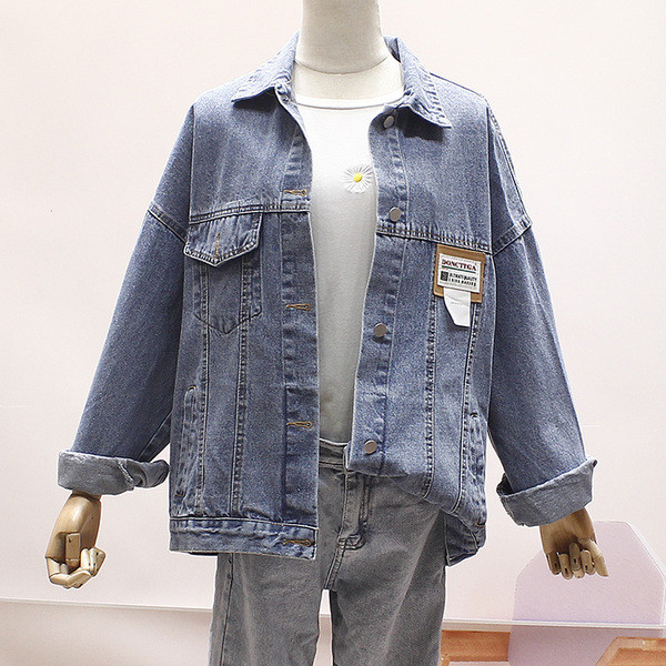 Női alkalmi farmerdzseki zsebekkel