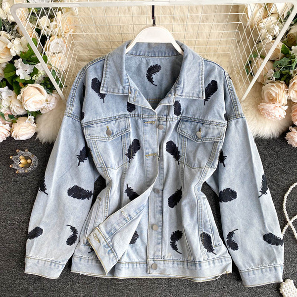 Νέο μοντέλο τζιν μπουφάν με κεντήματα