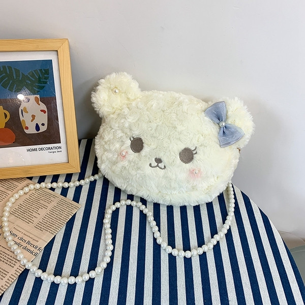 Παιδική βελούδινη τσάντα σε σχήμα αρκούδας με πέρλες