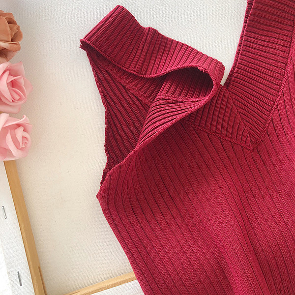 Alkalmi női felső, kordbársony dzsörzéből, V-nyakkal