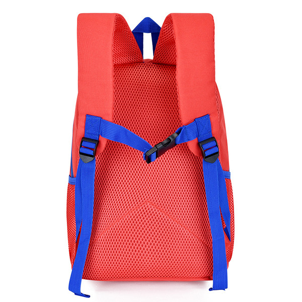 Καθημερινό παιδικό σακίδιο με τρισδιάστατη διακόσμηση