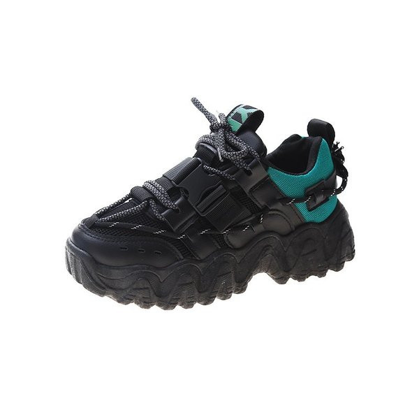 Νέο μοντέλο γυναικεία αθλητικά παπούτσια- με τραχιά σόλα