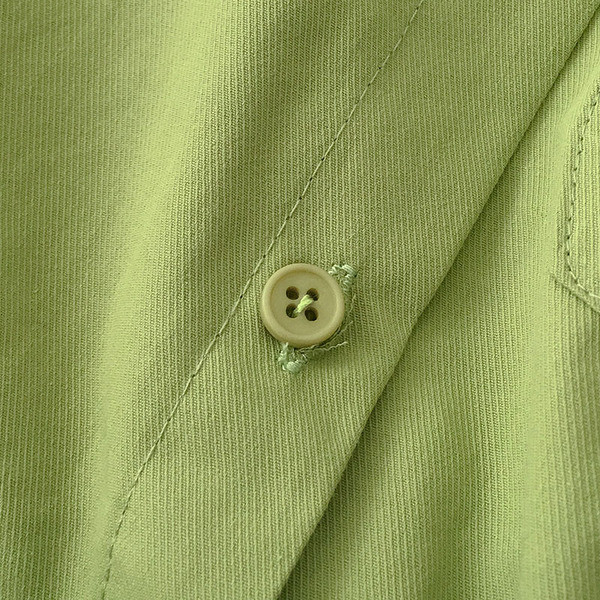 Γυναικείο casual μπουφάν με κουκούλα και κουμπιά