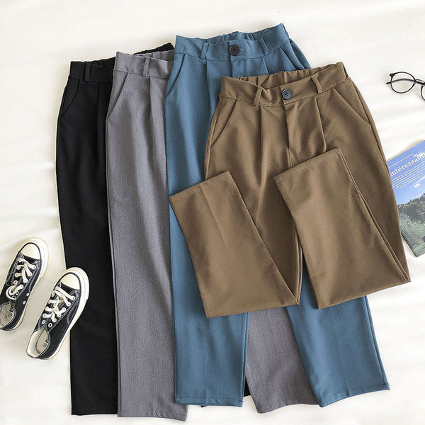 Γυναικείο παντελόνι με κουμπιά και ψηλή μέση