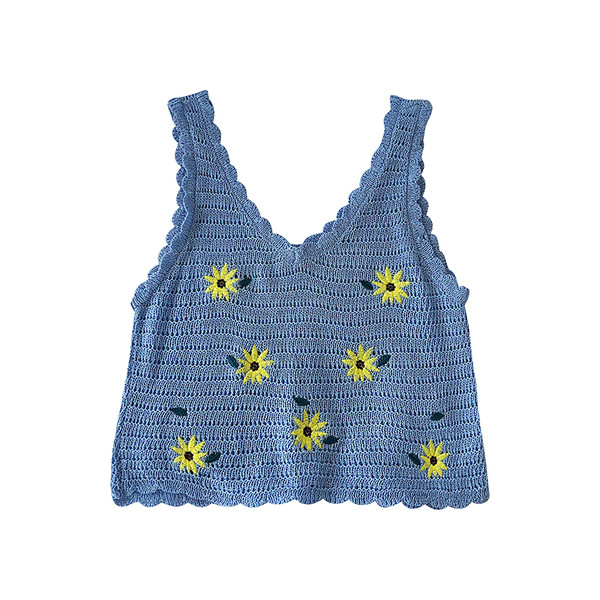 Tikandite ja spits-kaelusega kootud naiste topp