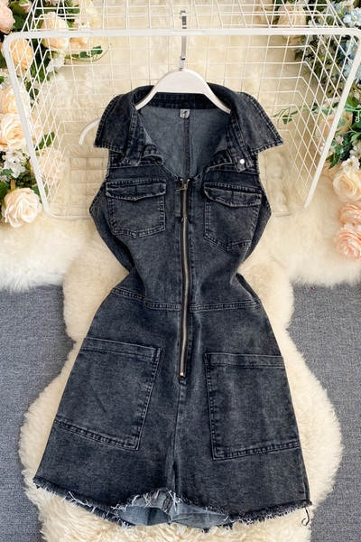 Γυναικεία ολόσωμη φόρμα τζιν με φερμουάρ και κλασικό κολάρο - μαύρο χρώμα